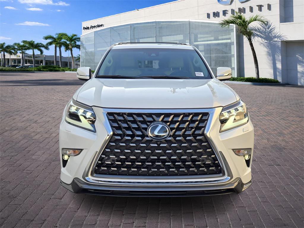 Lexus GX 2023