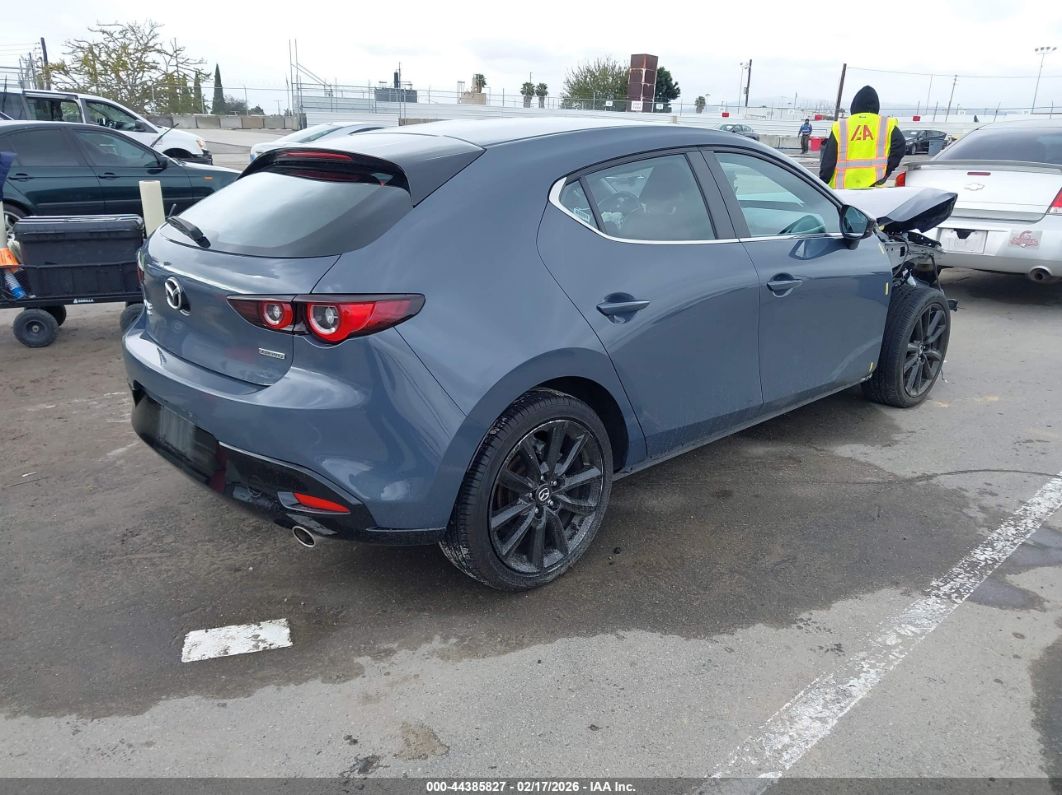 Mazda 3 2024