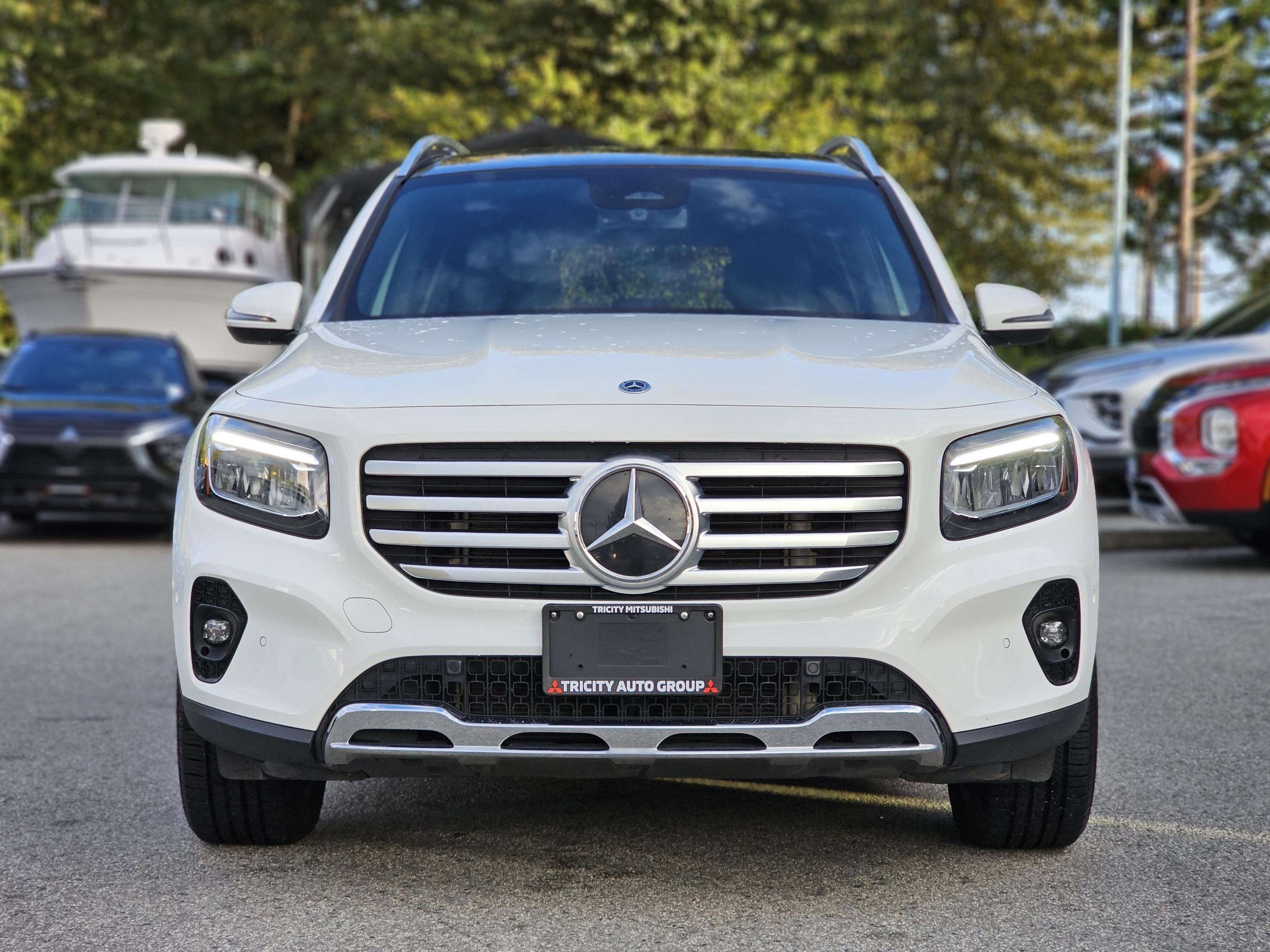 Mercedes-Benz GLB 2024