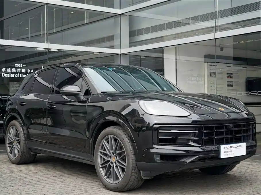 Porsche Cayenne 2023
