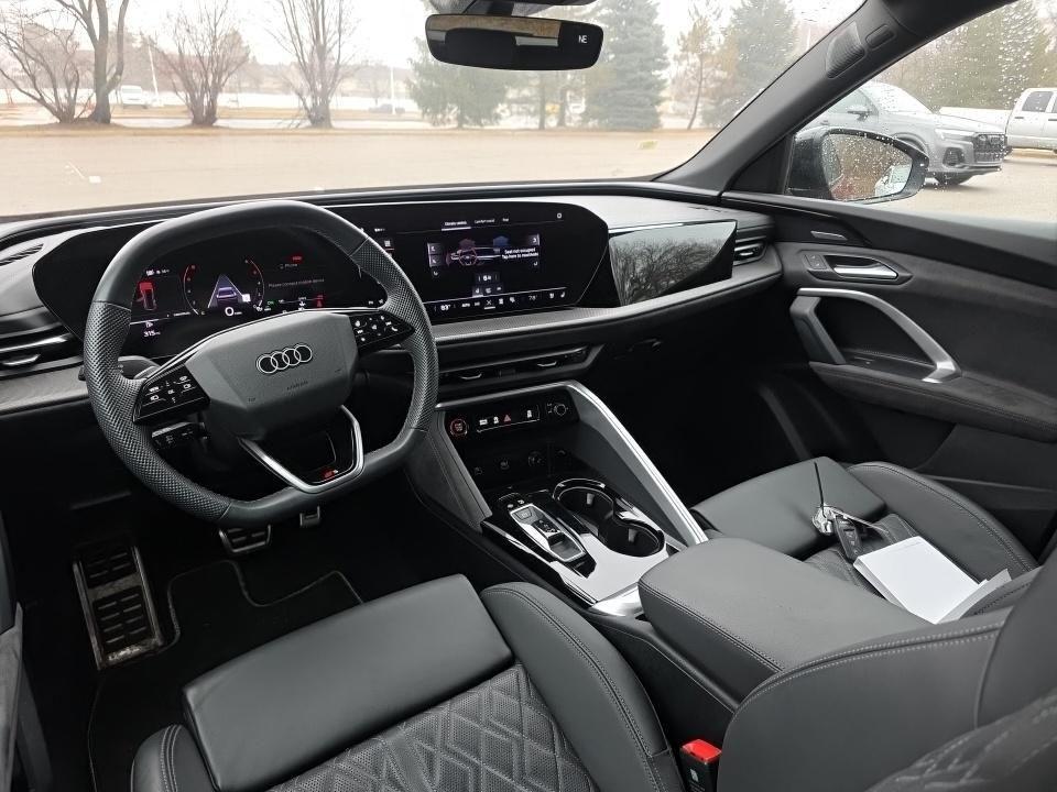 Audi SQ5 2025