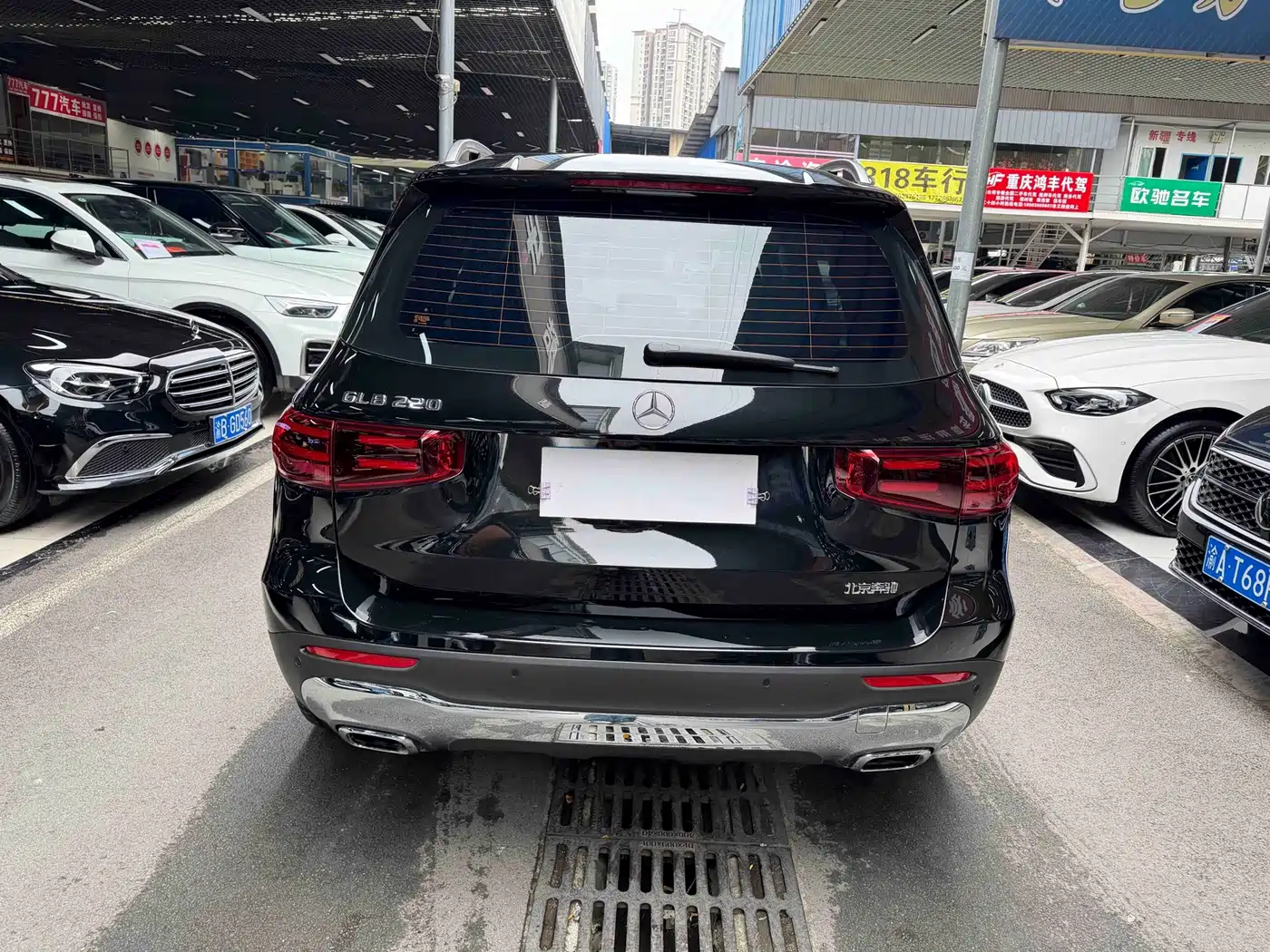 Mercedes-Benz GLB 2024