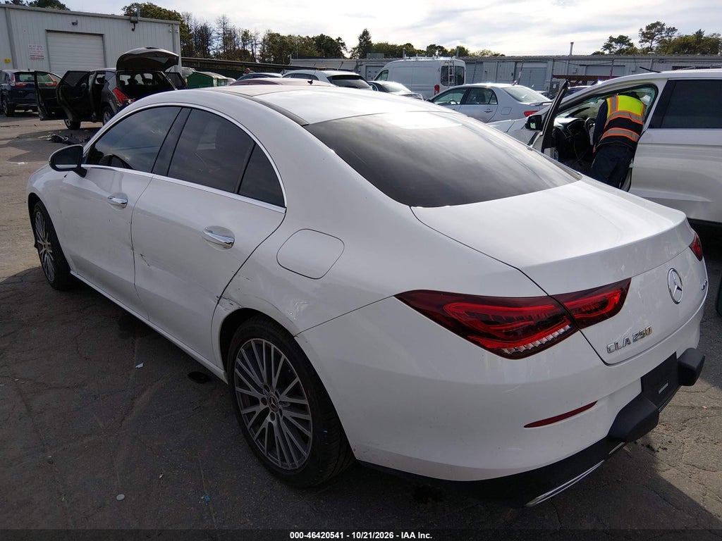 Mercedes-Benz CLA 2022