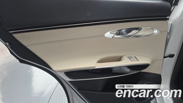 Genesis GV70 2021