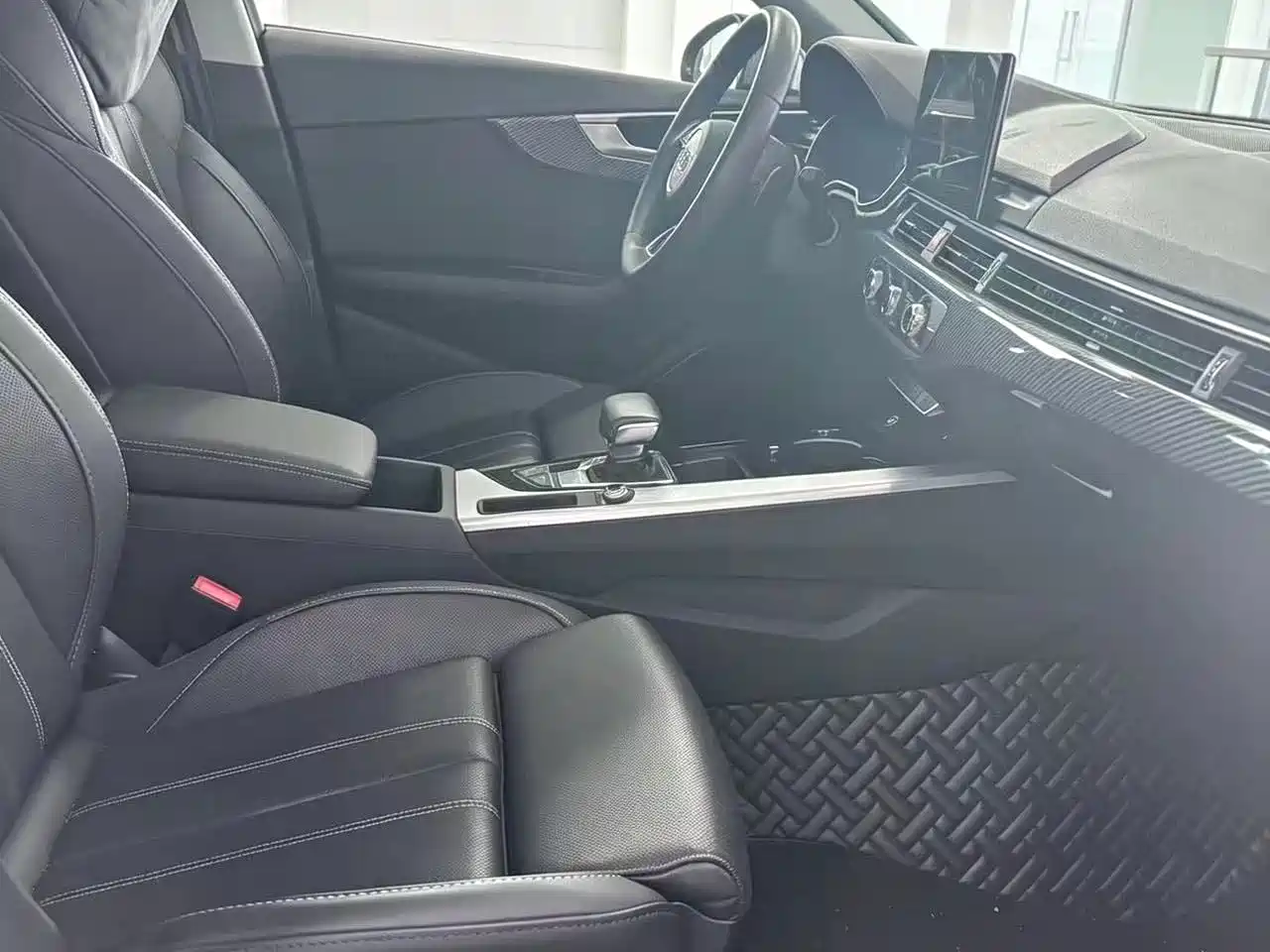 Audi A4 2022