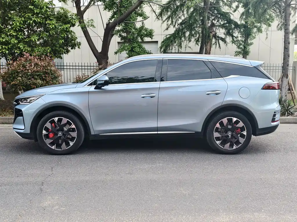 BYD Tang 2024