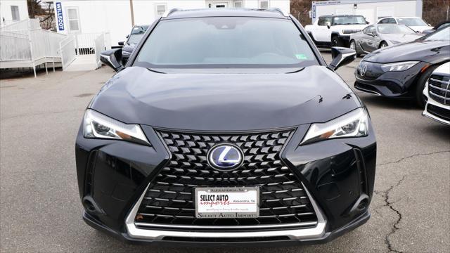 Lexus UX 2022
