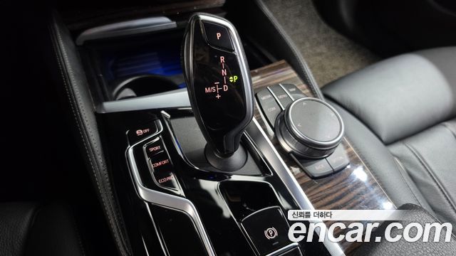 BMW 5 серии 2022