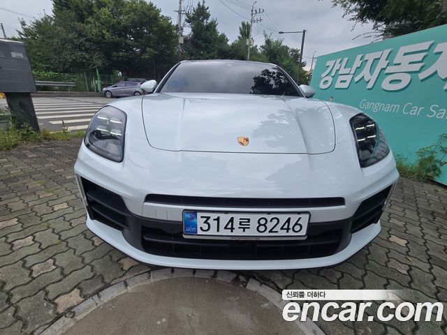 Porsche Panamera 2024