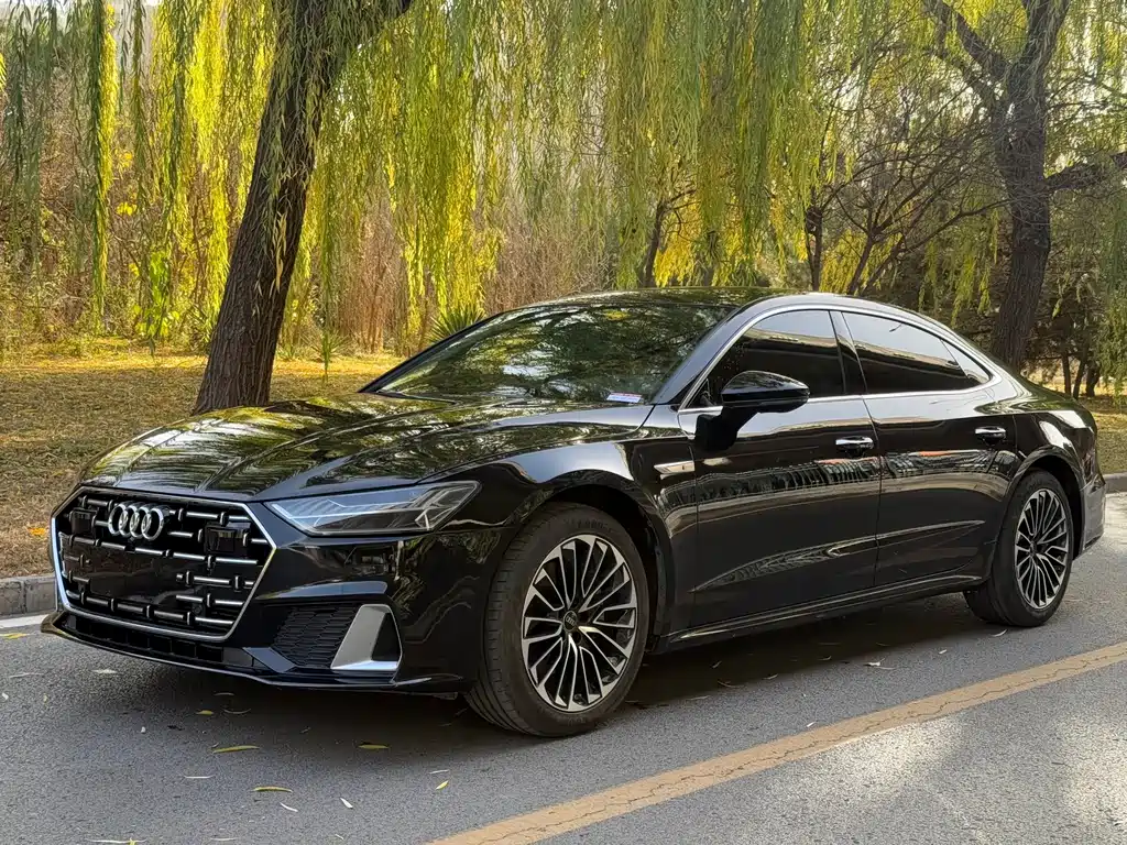Audi A7 2025