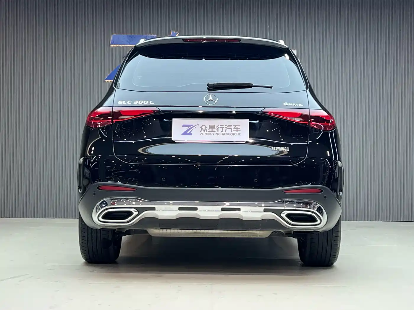Mercedes-Benz GLC 2025