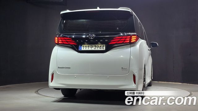 Toyota Alphard 2024