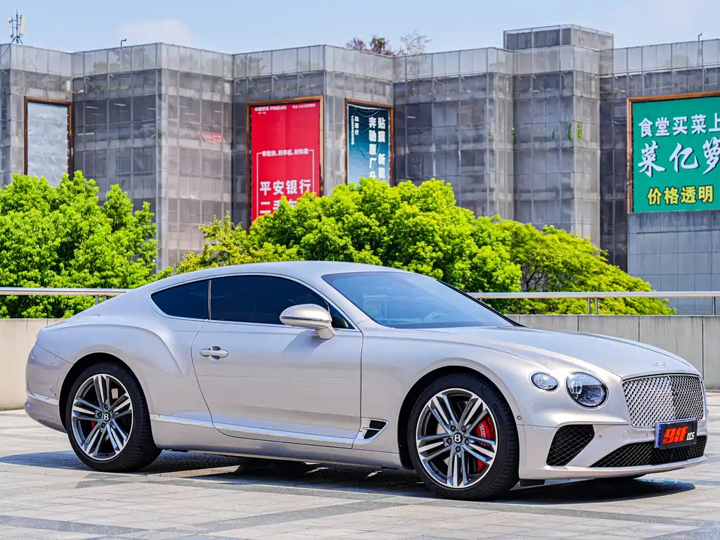 Bentley Continental 2023