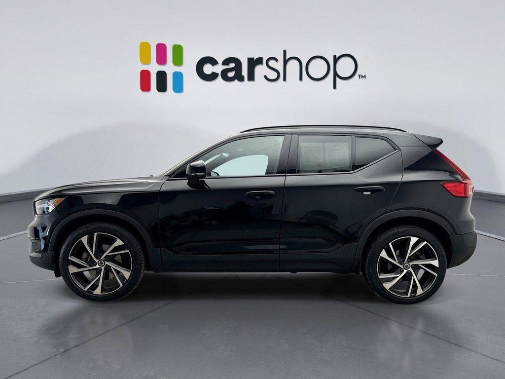 Volvo XC40 2022