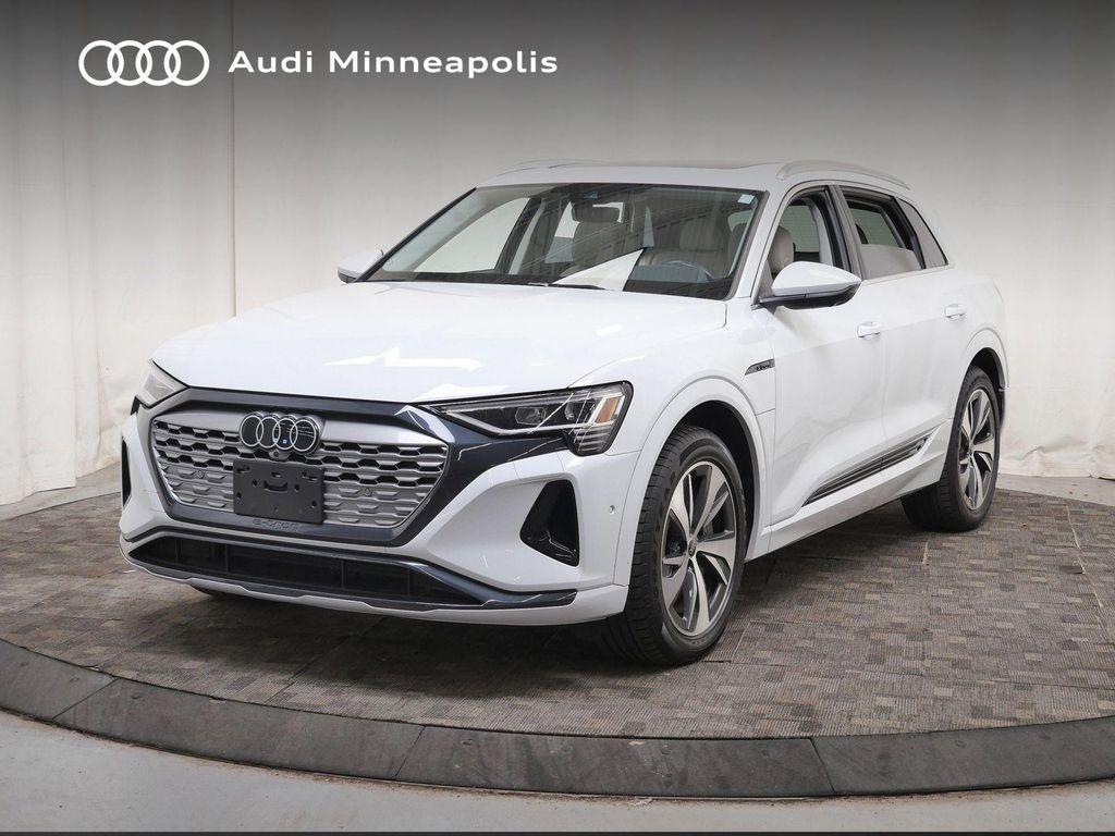 Audi Q8 e-tron 2024