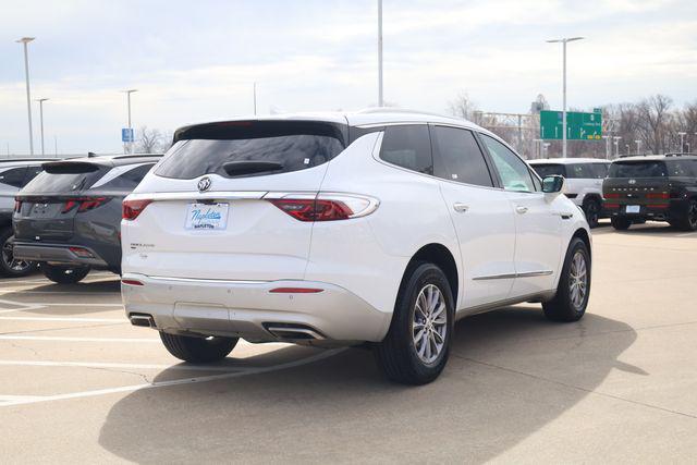 Buick Enclave 2024