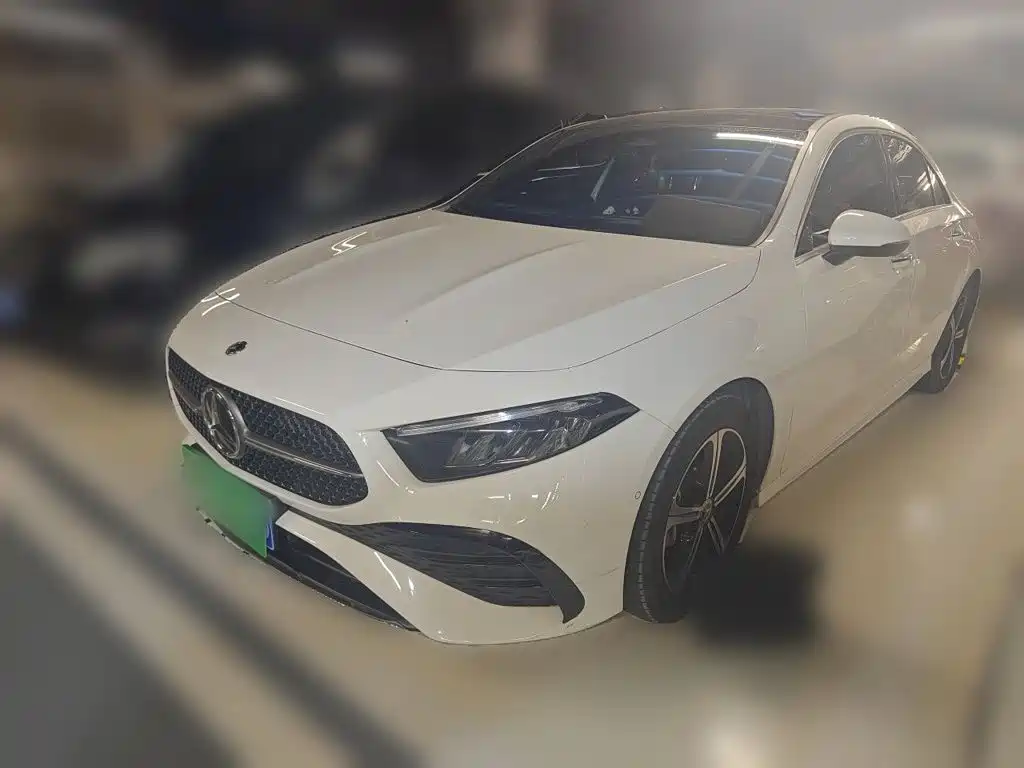 Mercedes-Benz A-Класс 2024