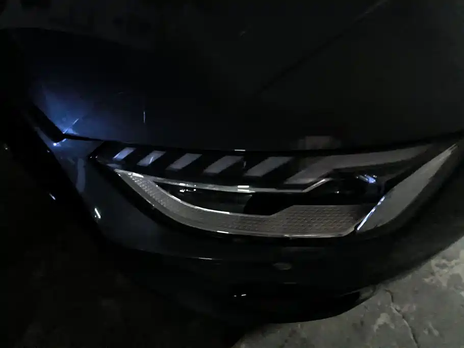 Audi A4 2023