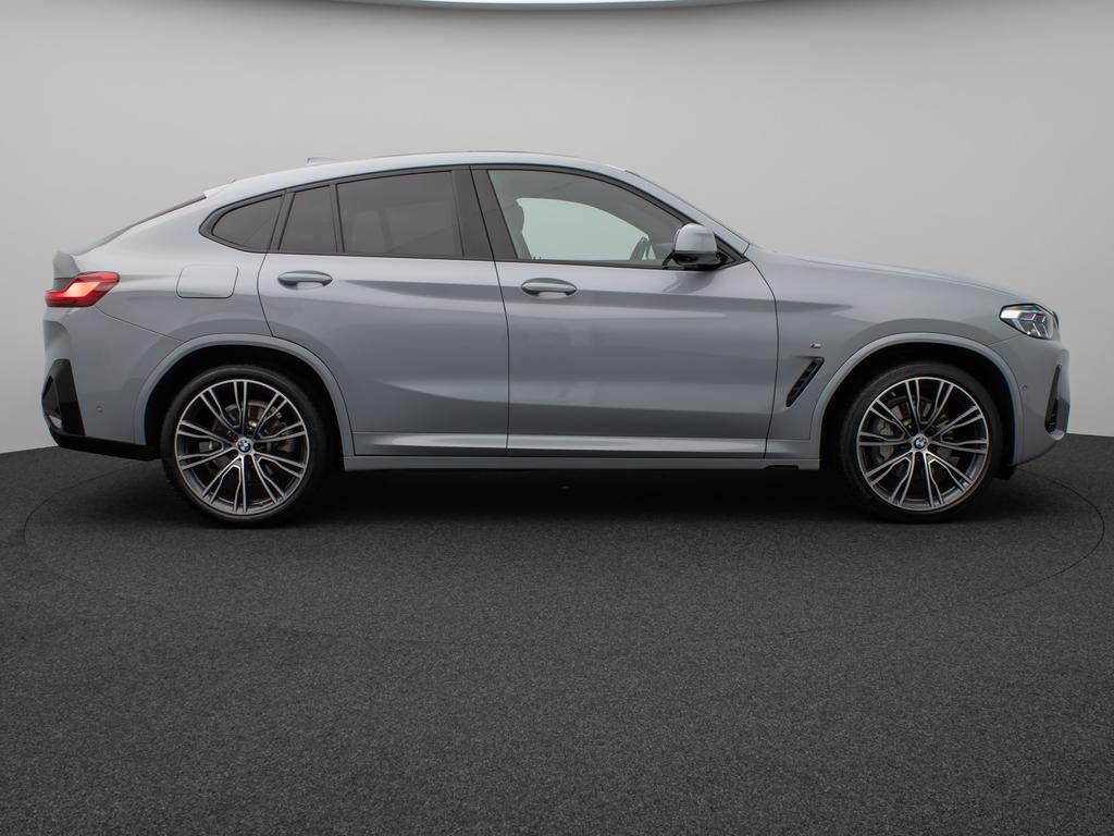 BMW X4 2022