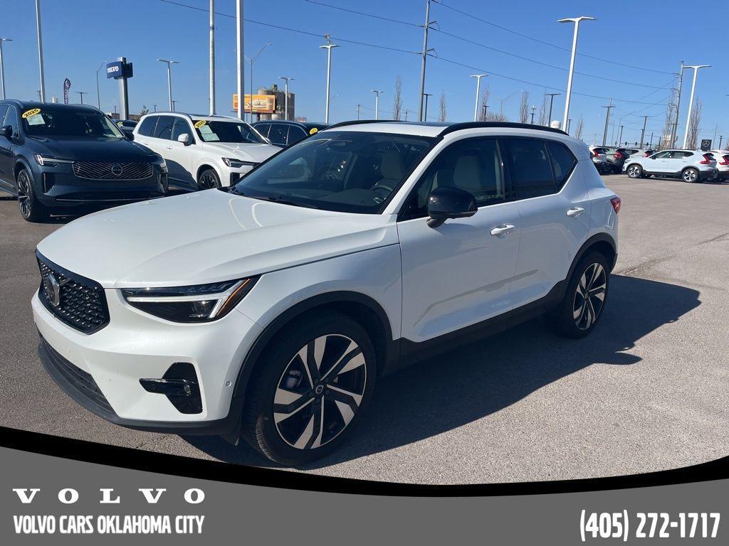 Volvo XC40 2023