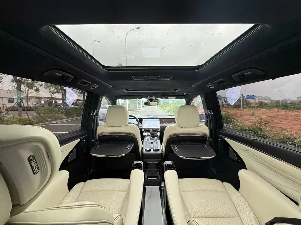 GAC Trumpchi M8 2023