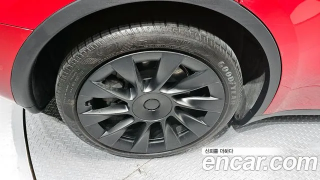 Tesla Model Y 2021