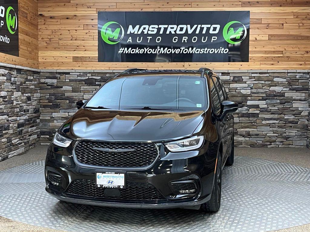 Chrysler Pacifica 2022