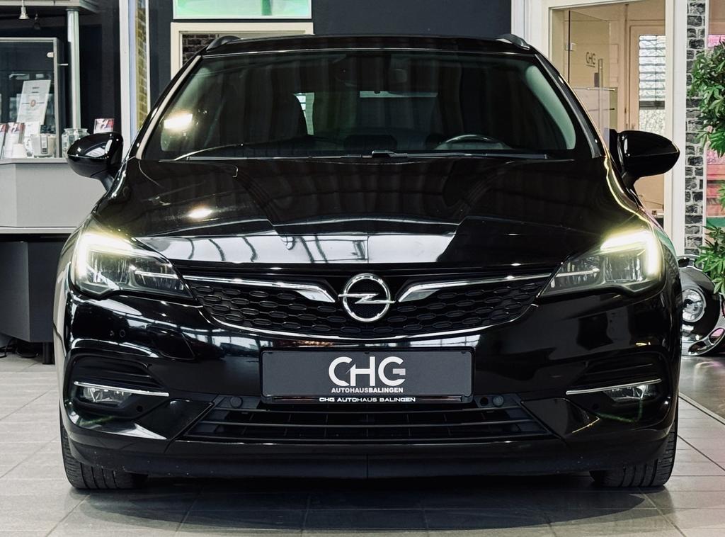 Opel Astra 2021