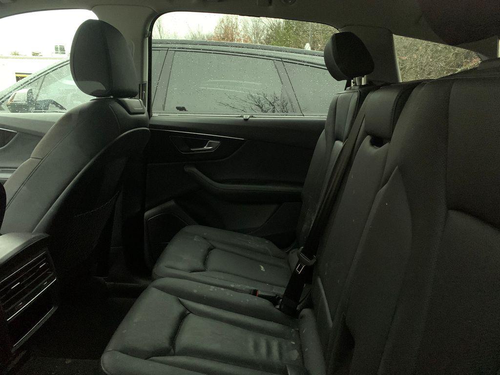 Audi Q7 2023