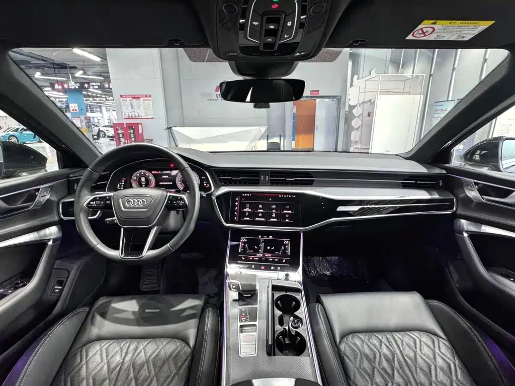 Audi A6 2025