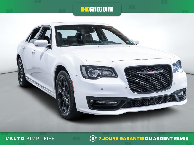 Chrysler 300 2023