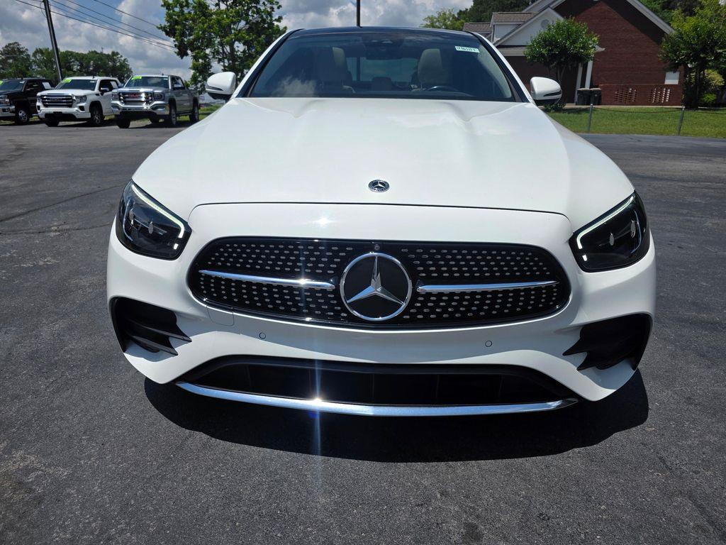 Mercedes-Benz E-Класс 2022
