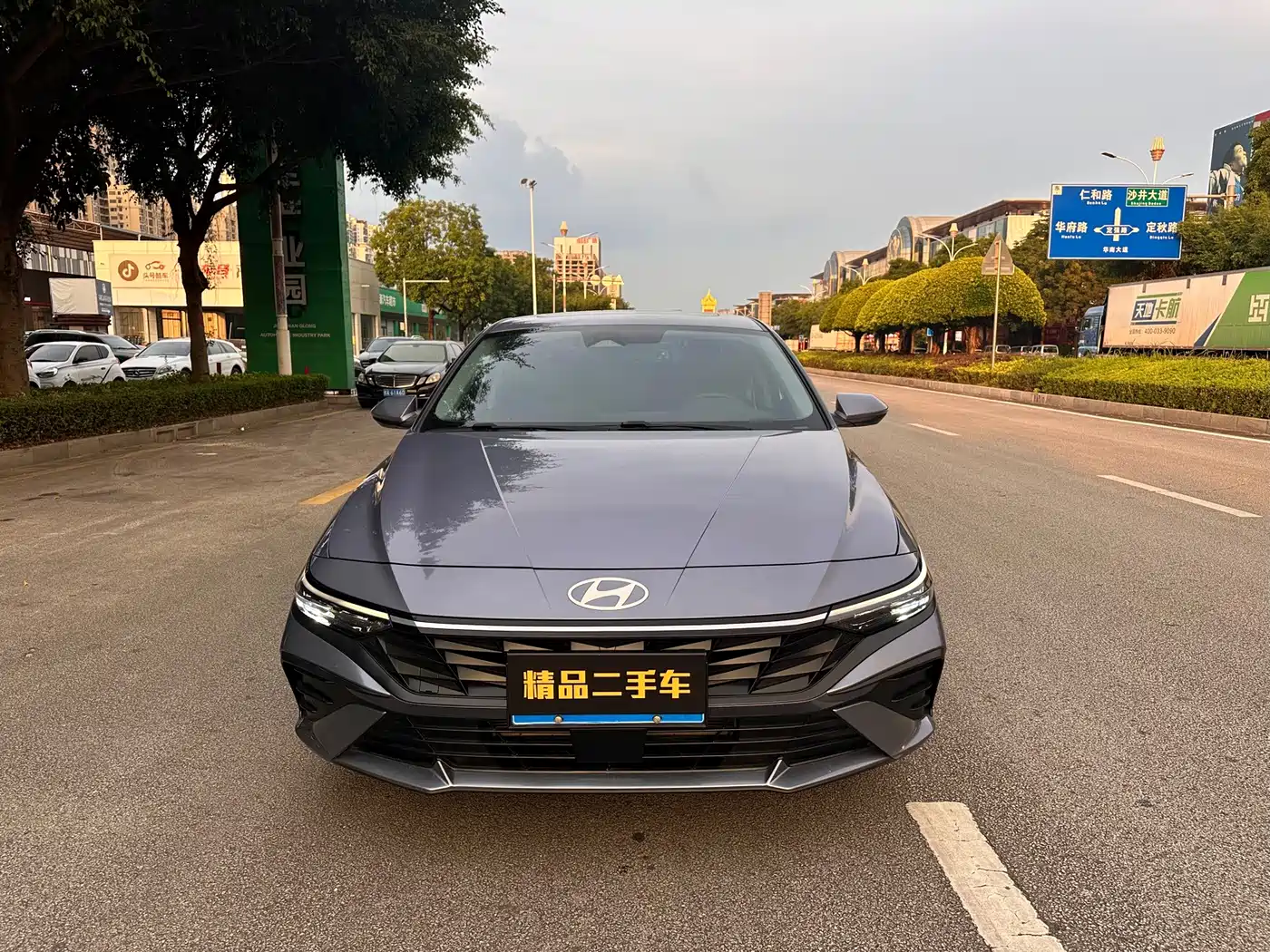 Hyundai Elantra 2024