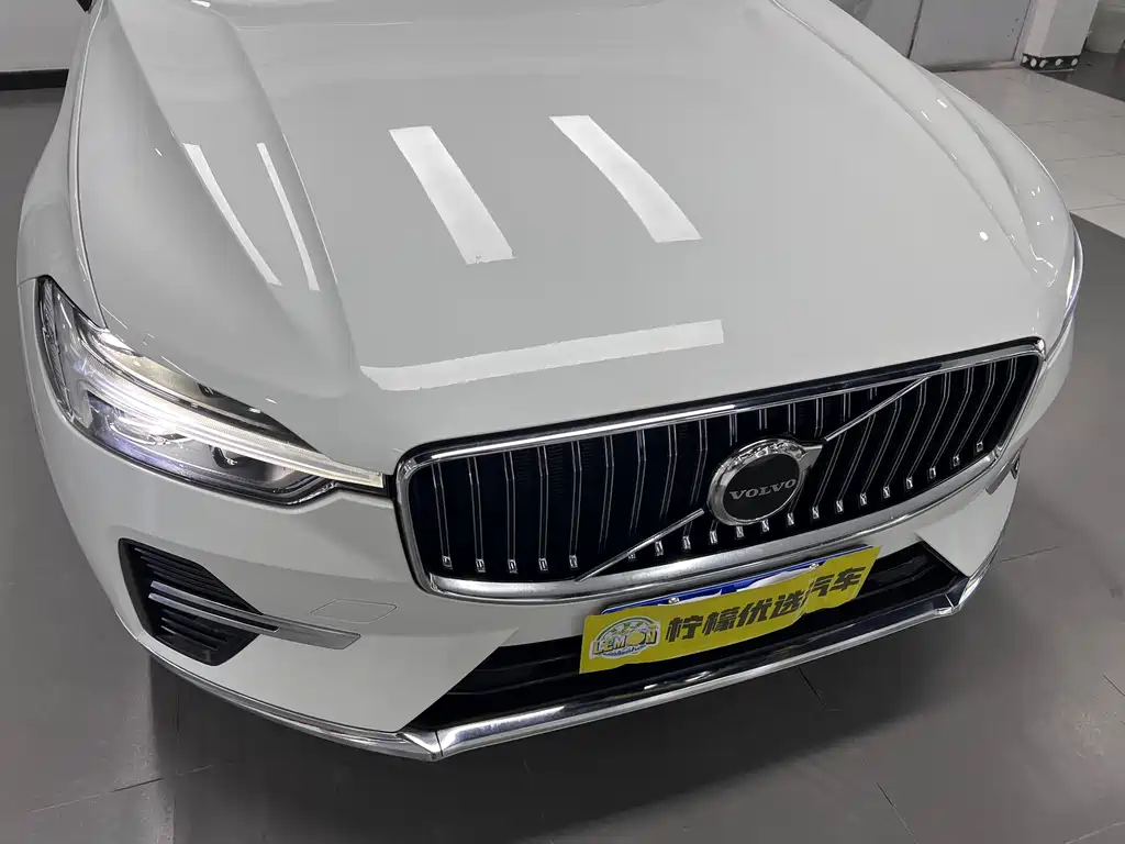 Volvo XC60 2023