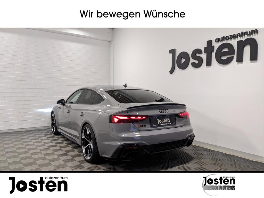 Audi RS5 2023