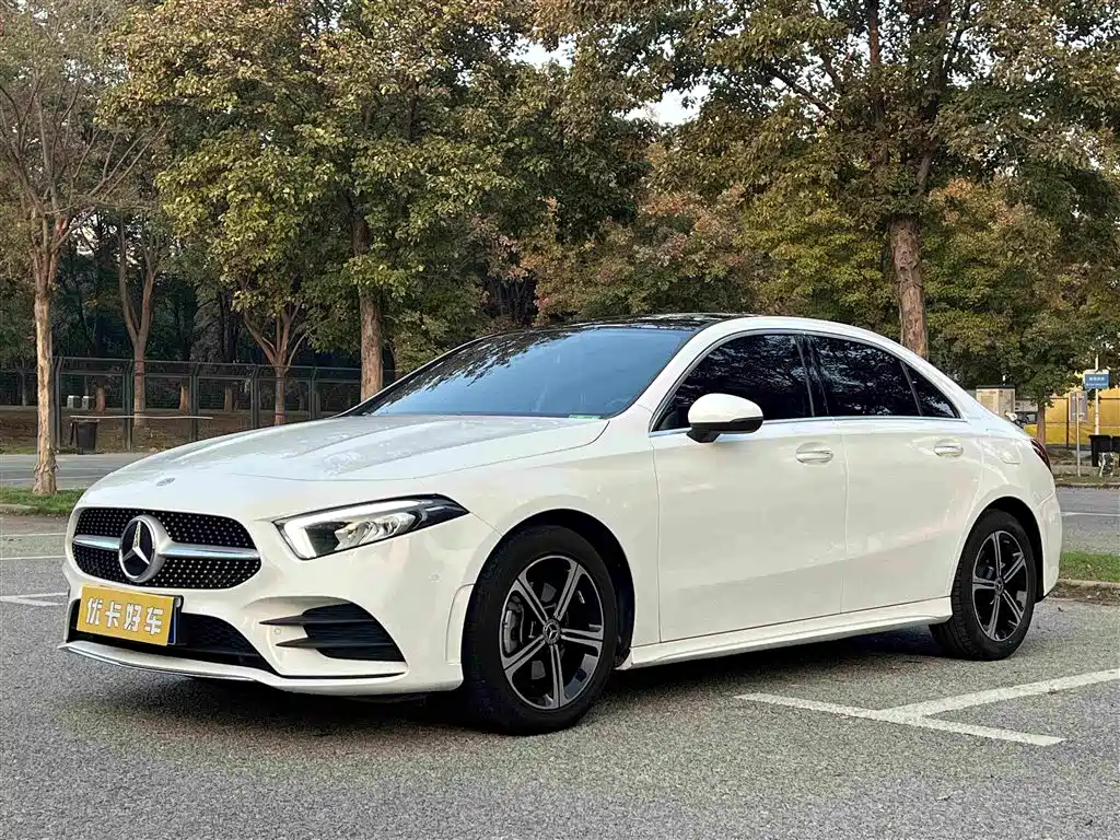 Mercedes-Benz A-Класс 2023