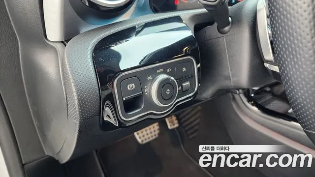 Mercedes-Benz CLA 2021