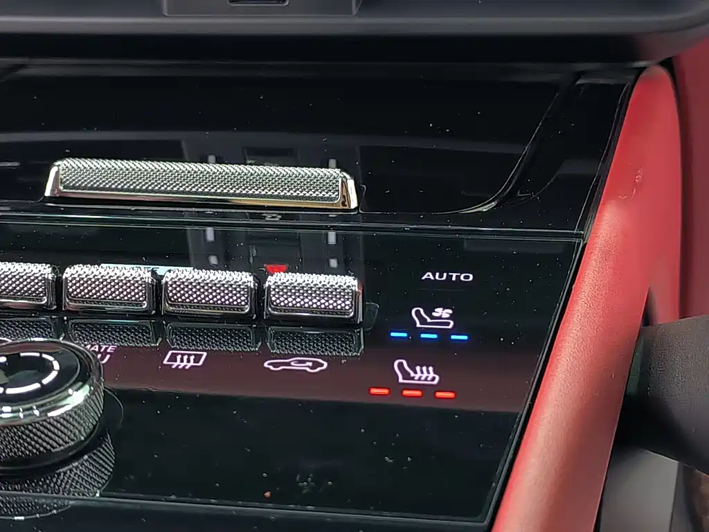 Porsche Cayenne 2023