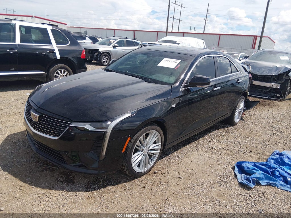 Cadillac CT4 2025