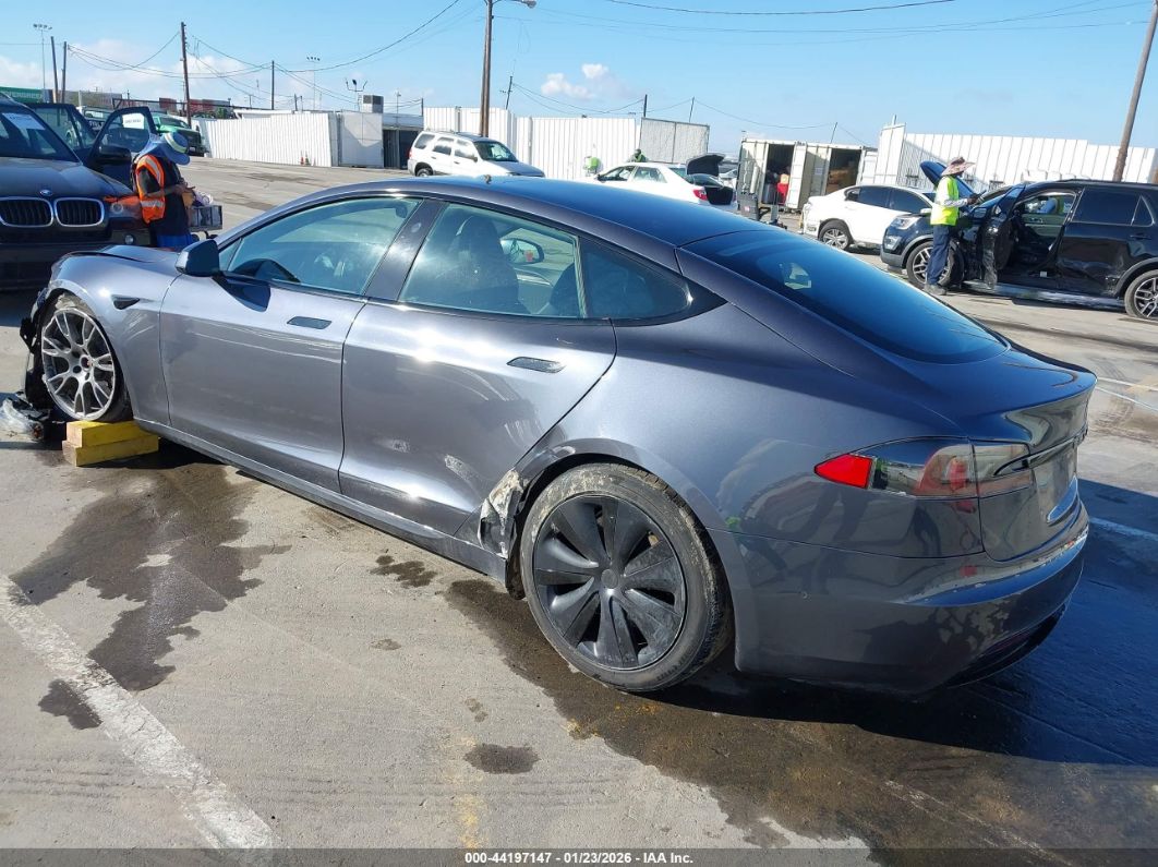 Tesla Model S 2021