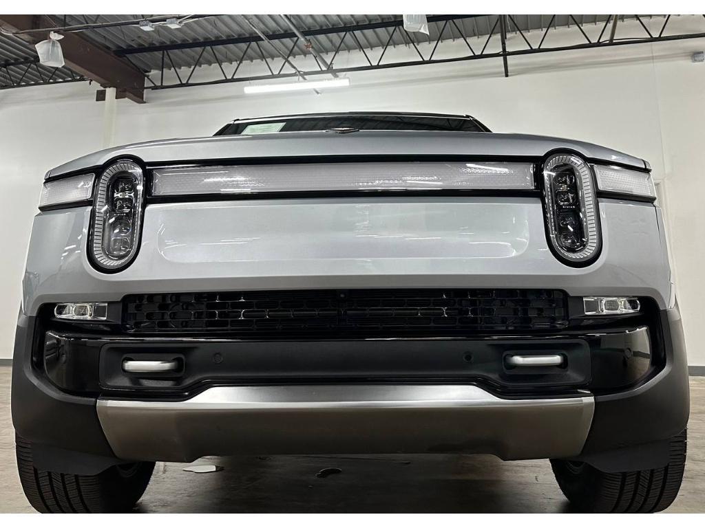 Rivian R1S 2024