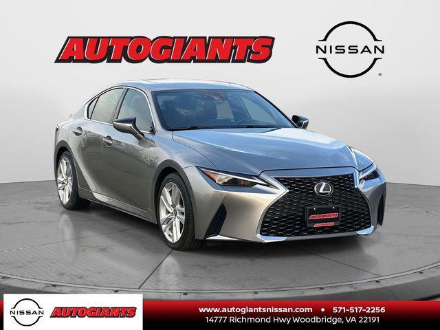 Lexus IS 300 2021