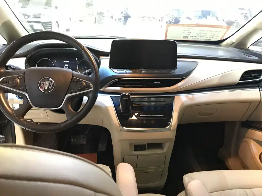 Buick GL8 2023