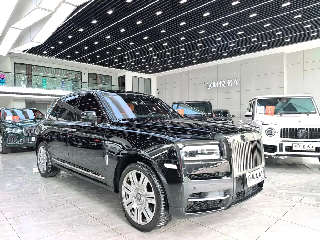 Rolls-Royce Cullinan 2022