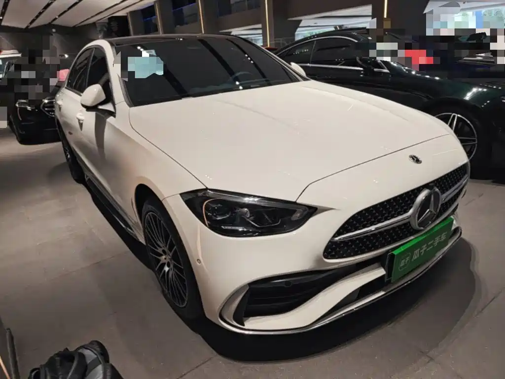 Mercedes-Benz C-Класс 2025