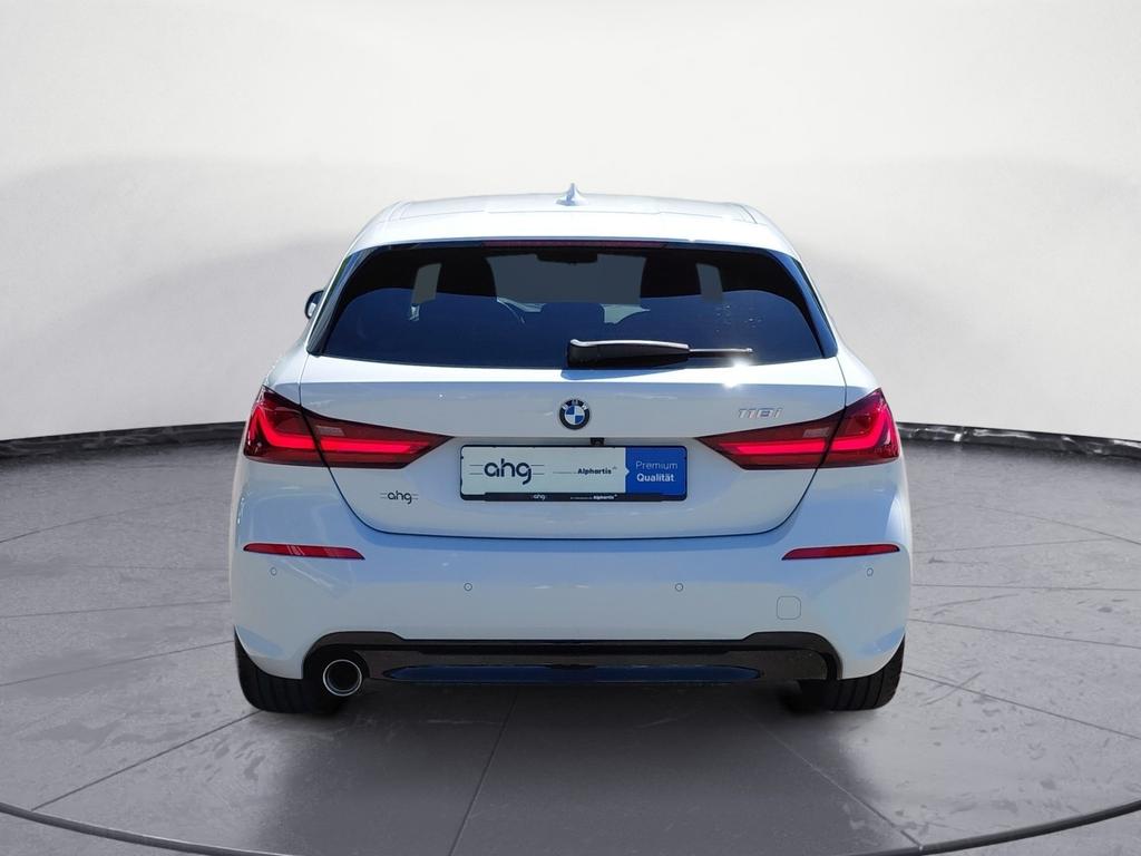 BMW 118 2022