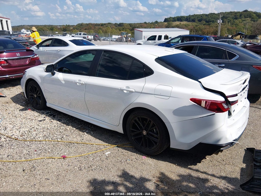 Toyota Camry 2025