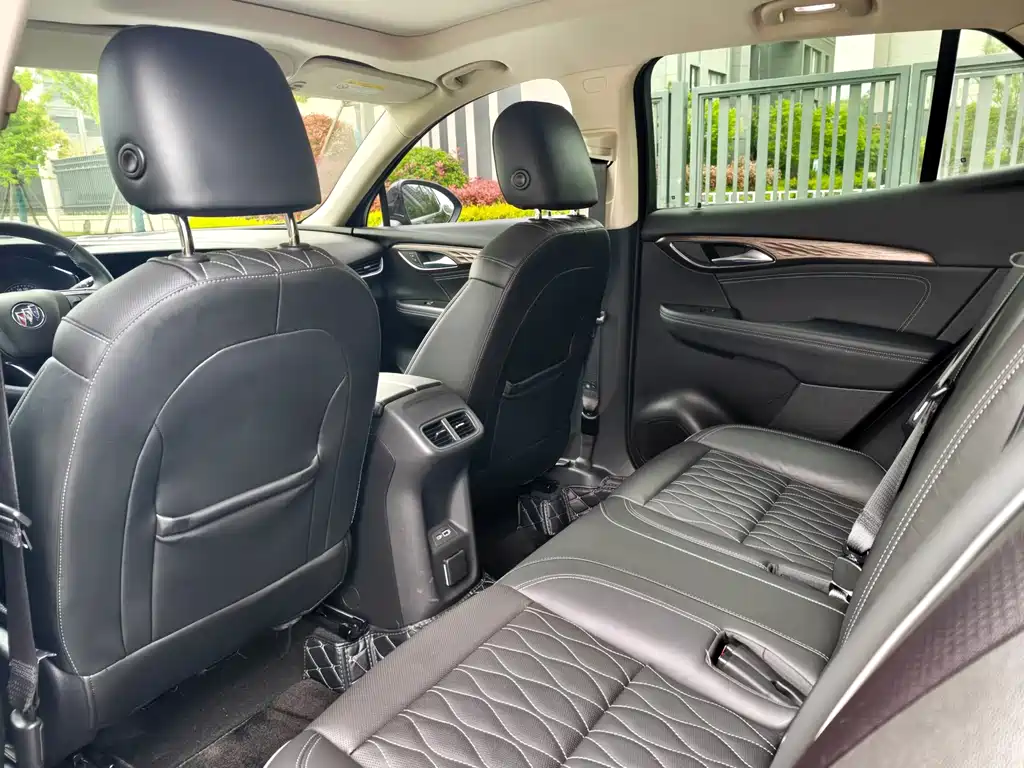 Buick Envision 2022