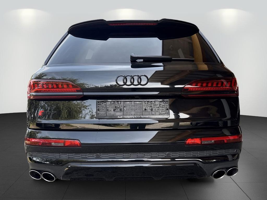 Audi SQ7 2022