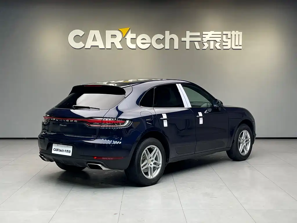 Porsche Macan 2022